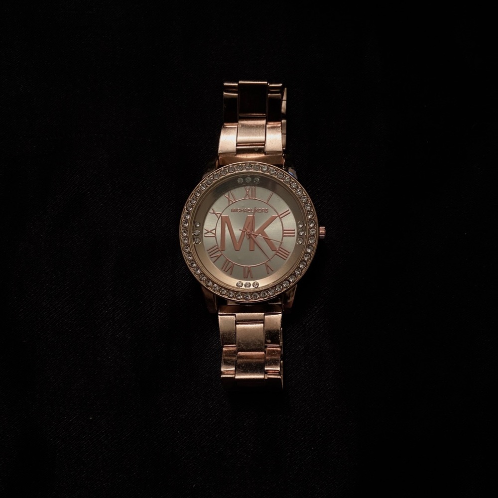 Michael Kors rose gold watch